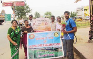 Roshan (extreme right) promoting Rotary India Literacy Mission’s T-E-A-C-H programme.