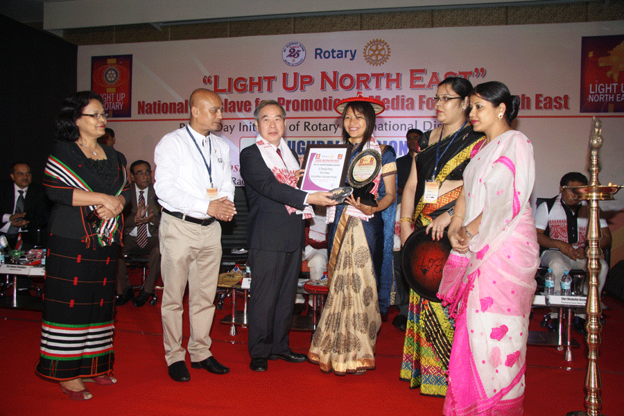Temsutula Imsong being felicitated by RIPR CT Liu.