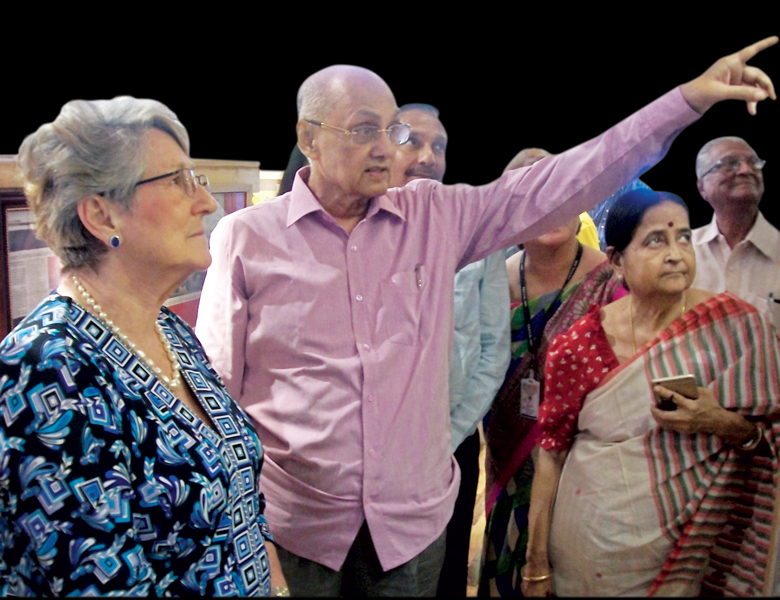 PRIP Kalyan Banerjee and Sandra Shroff examine a project in Vapi. Also seen is Binota Banerjee.