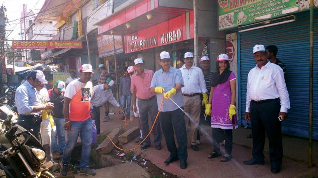 RC Keonjhargarh RI District 3262 The malaria eradication programme performed by the club saw Rotarians spraying pesticides across the city to keep mosquitoes at bay.