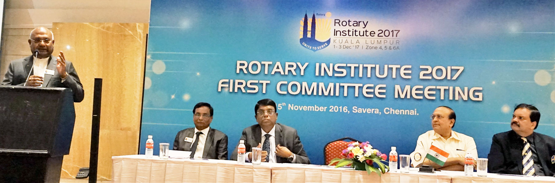 RIDE C Basker addressing the Institute Committee. Also on the dais (from left) PDG L Narayanaswamy, PDG R Theenachandran, PRID P T Prabhakar and PDG Deepak Shikarpur.