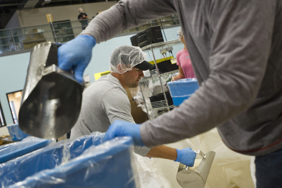 Club members choose Service Above Self