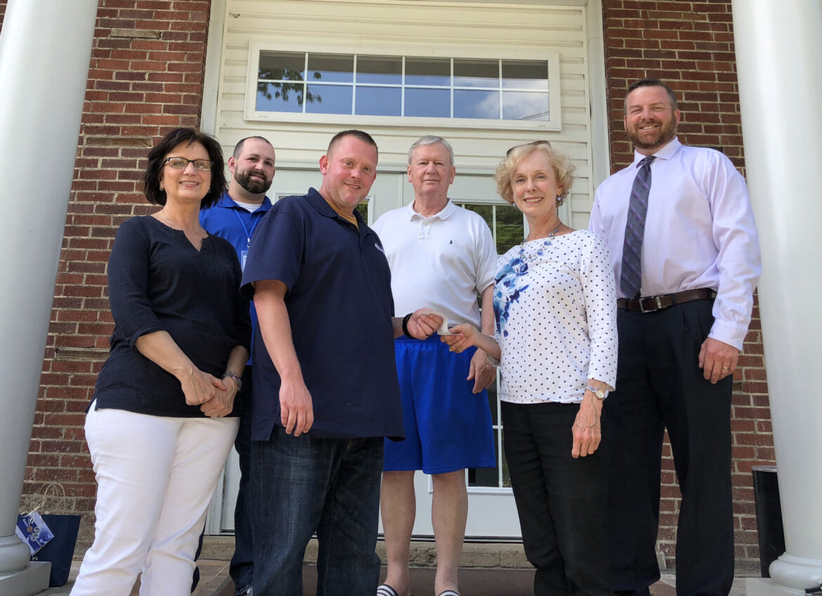 A Rotary club gets ready for centennial fest