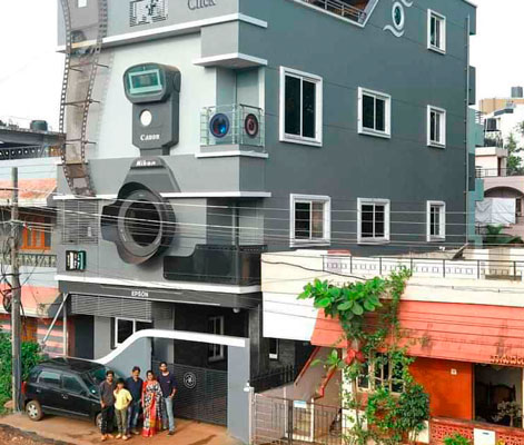 A camera-obsessed photographer Photographer Ravi Hongal’s newly built home in Belgaum, Karnataka, is an expression of his passion for his profession. The three-storeyed building shaped like a DSLR camera and named ‘Click’ has a glass window similar to a viewfinder; another window is shaped like a camera lens. The building also sports a wide film strip and even a memory card. The walls and the interiors are decorated with graphics related to photography. Hongal’s three sons are named Canon, Nikon and Epson after the iconic camera brands! 