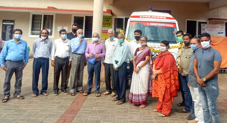 600---RC-Karkala-donates-ambulance-to-government-hospital