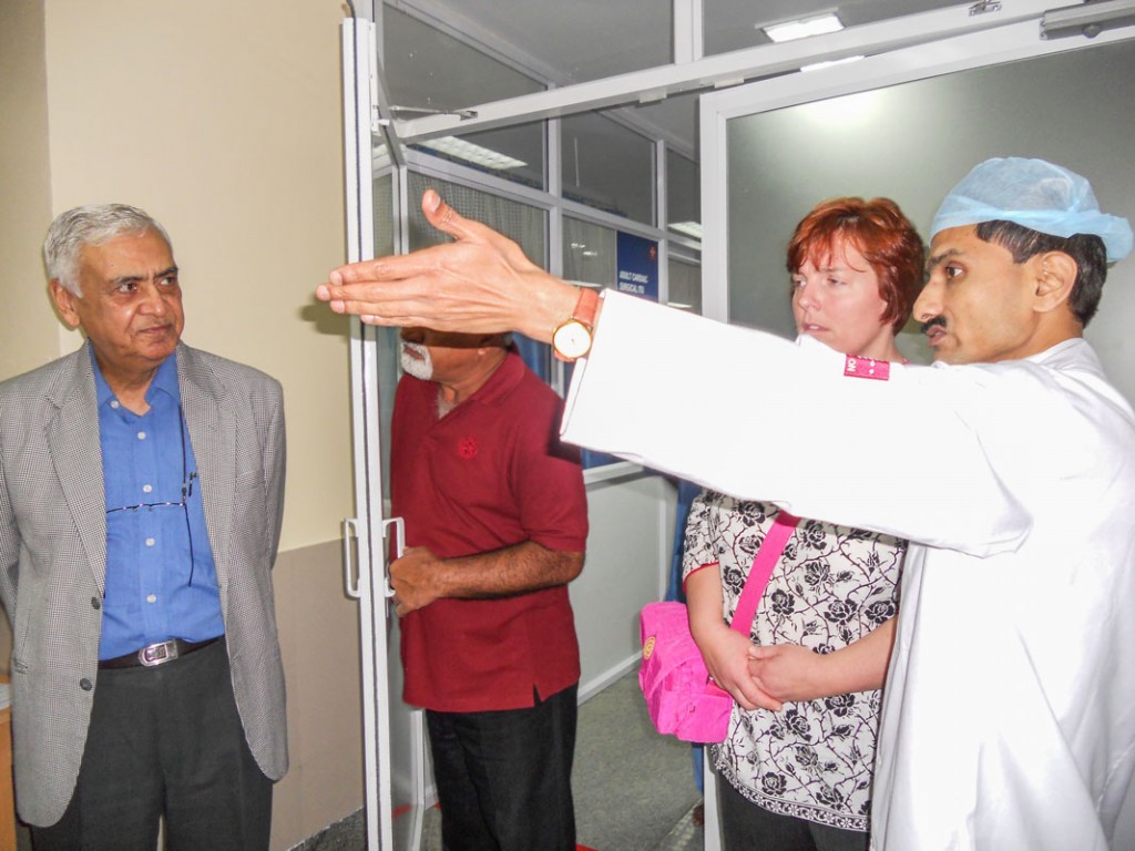 O P Khanna (extreme L), chairman, Needy Heart Foundation, with a visiting dignitary.