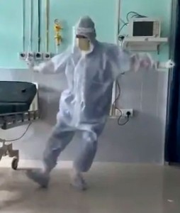 Assam doctor dances for  Covid patients  ENT surgeon Dr Arup Senapati from Silchar Medical College, Assam, is winning hearts with his dance moves to the song Ghungroo from the movie War. Clad in a full PPE kit, the doctor was trying to cheer up Covid patients at the hospital. Within few minutes of his colleague Dr Syed Faizan Ahmad sharing the video, it had over two lakh views.