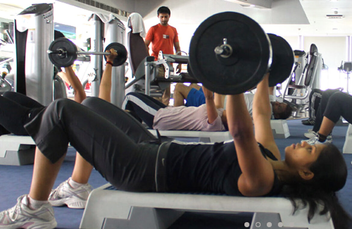 Weight training builds muscles in women