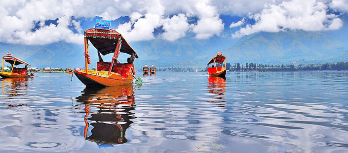 Of shikaras and heaven on earth