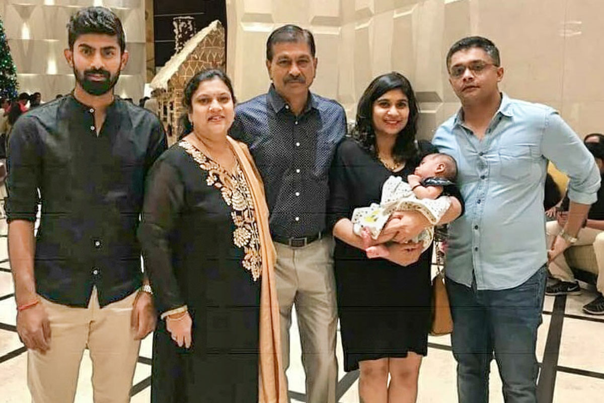Rtn C J Narayanan (centre) with (from L) his son Narayan Jagadeesan, wife Ganga, daughter Sharada and her husband Kirthi Krishnan. 