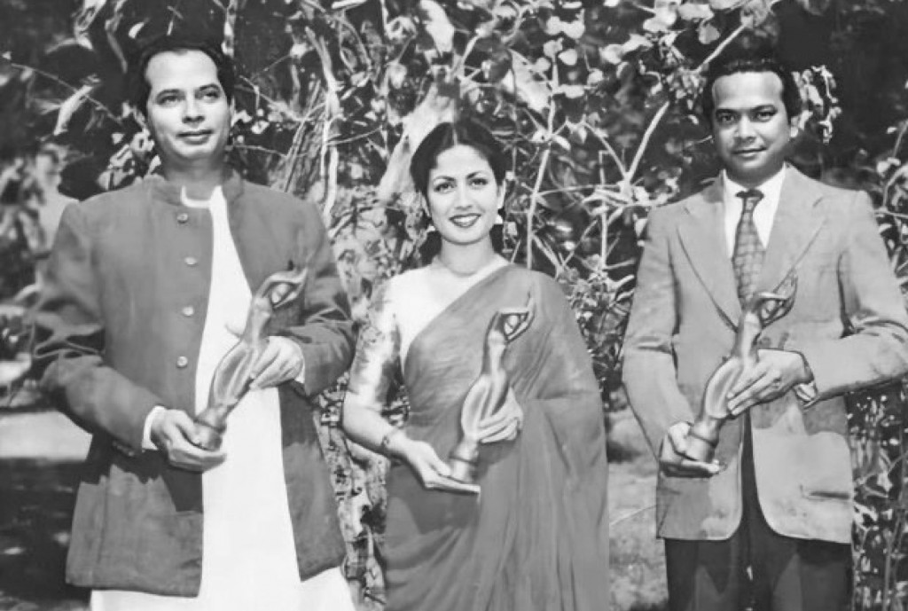 Bimal Roy, Meenakumari and Naushad — winners of the first Filmfare Awards.