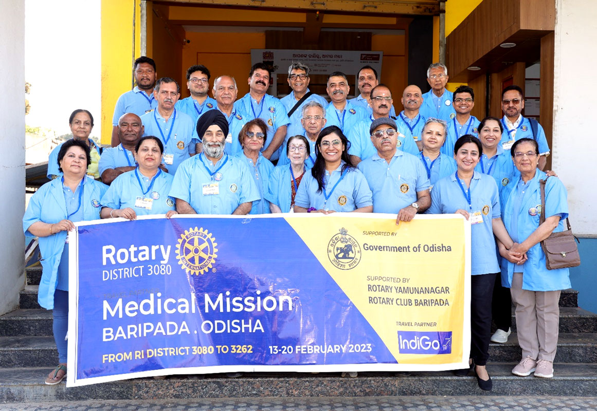 PRIP Saboo and his wife Usha with the medical mission team in Baripada, Odisha.