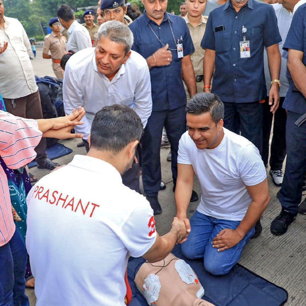 A mega CPR training drive in Surat