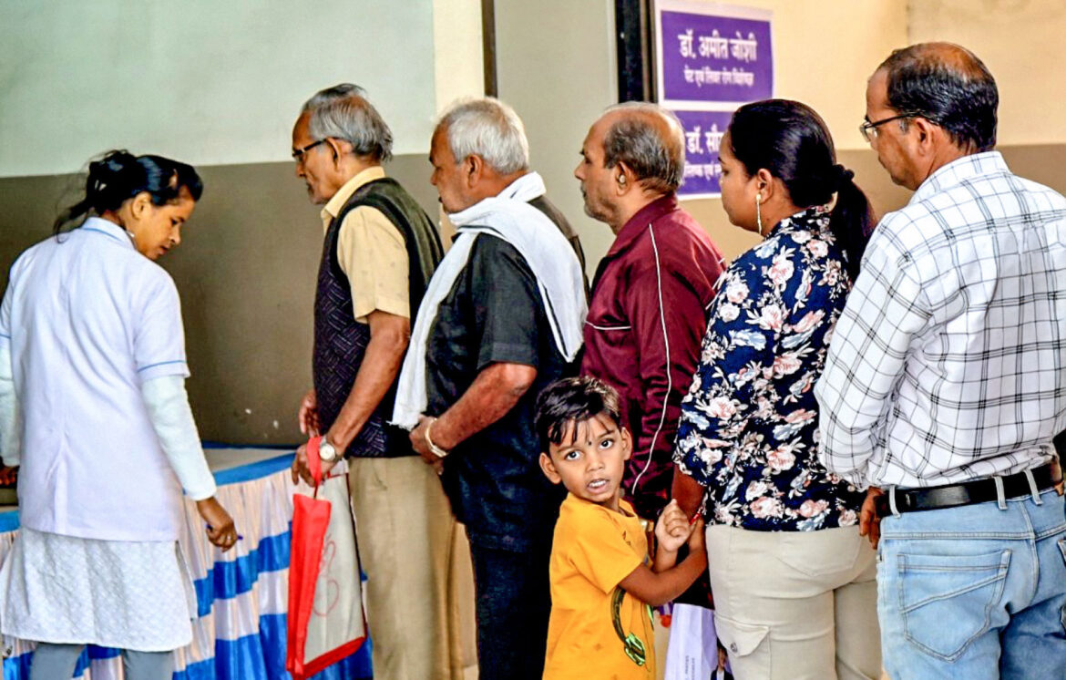 A super-specialty health camp in Raigarh